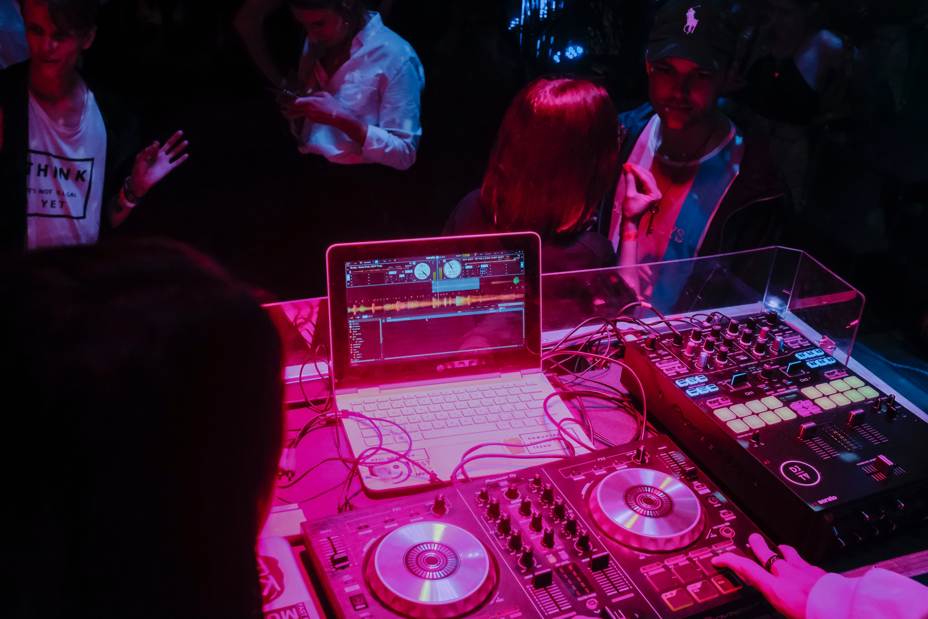 DJ - Unsplash