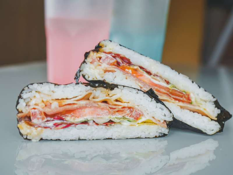 Yam-Toto sandwiches cuisinés Japon bar à jeux Liège - DR Boulettes Magazine Canva