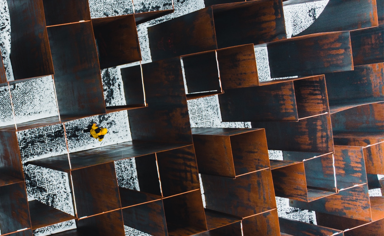 Le labyrinthe de C-Mine, dans le Limbourg, à 30min de Liège - DR Unsplash - Boulettes Magazine