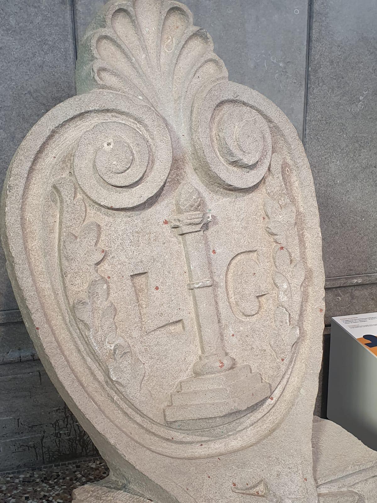 Alt_LG
