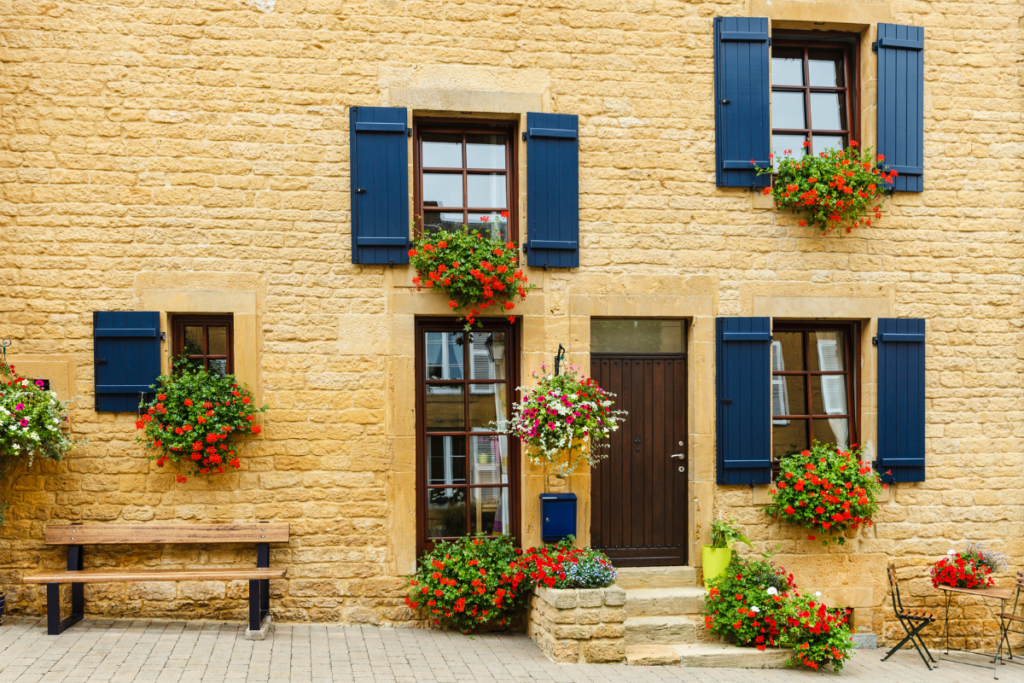 Torgny Provence Belgique Gaume DR Canva