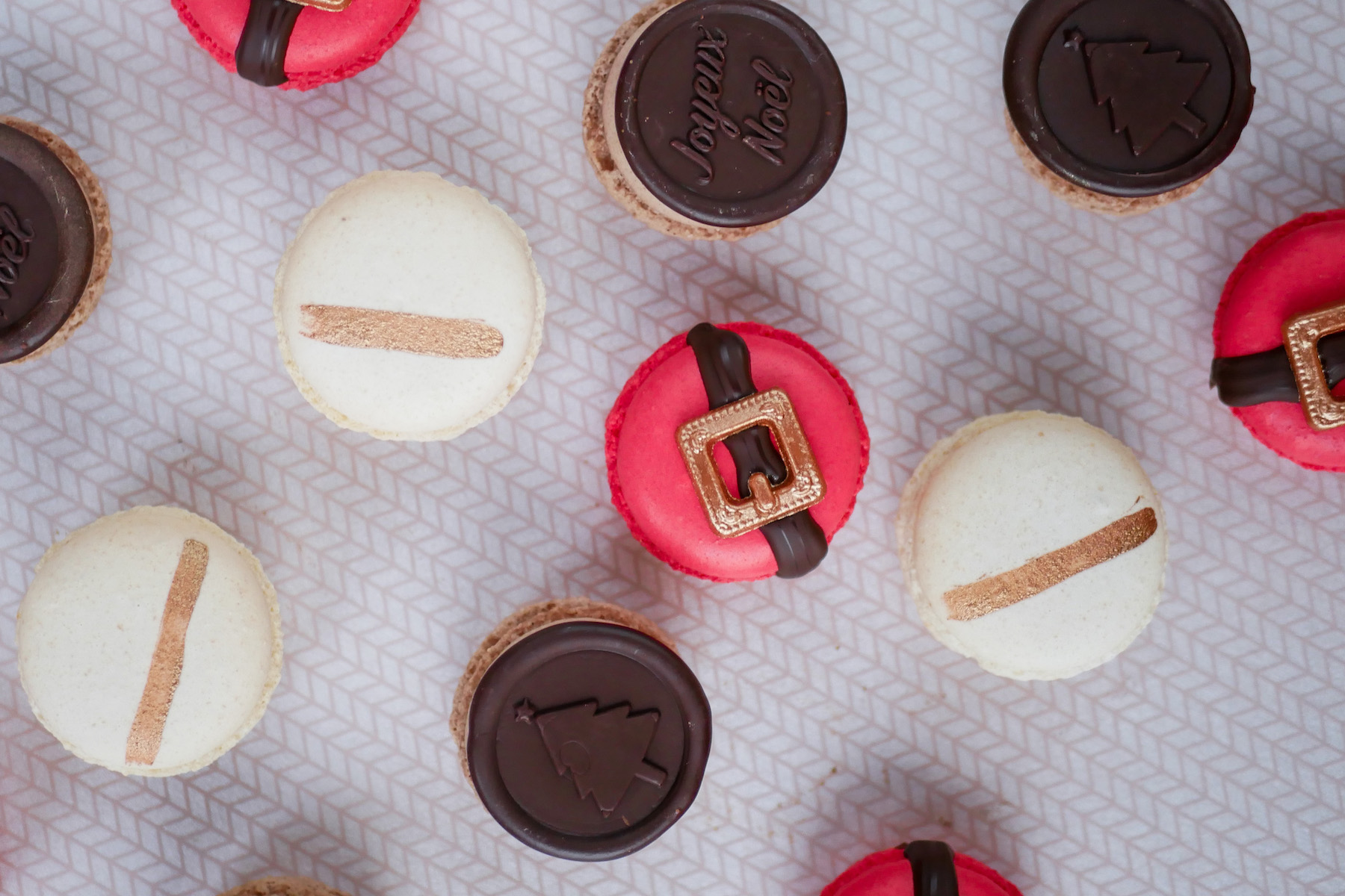 Le coffret de mignardises - Mimi Pâtisserie