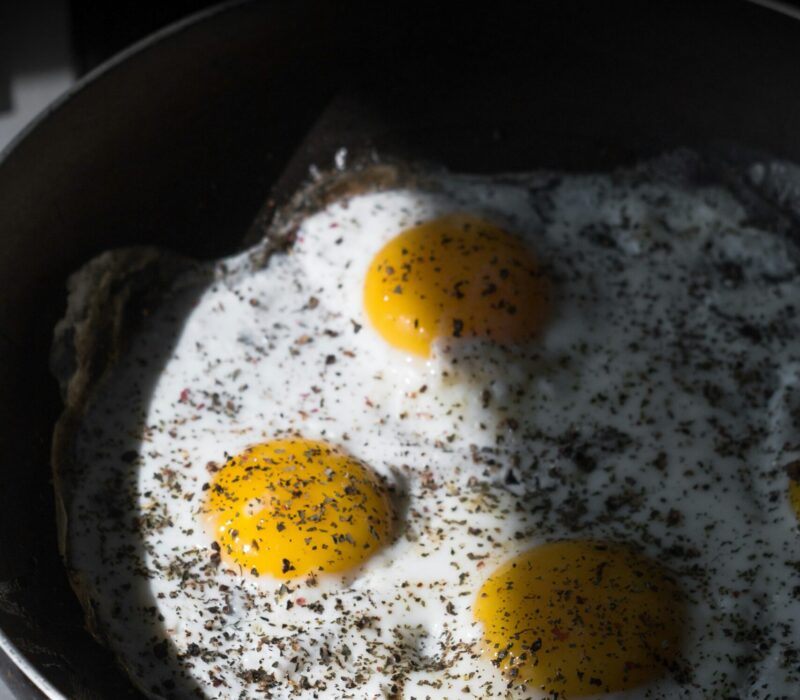 Eggs, le premier fast-food dédié aux oeufs de Liège - Unsplash (Viktor Nikolaienko)