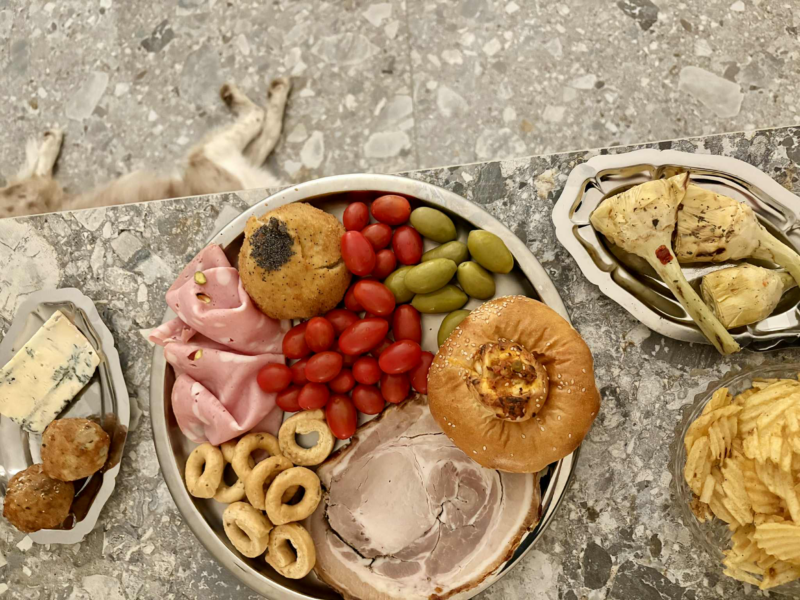 On a dévalisé les rayons de Sita Supermercato à Awans - DR Boulettes Magazine